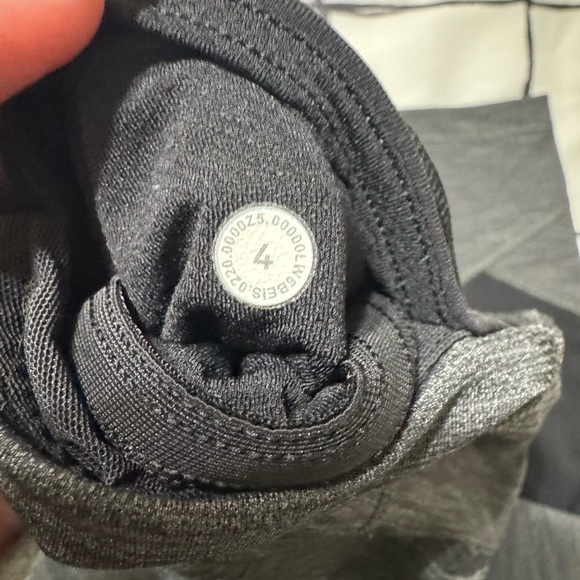 lululemon pave rival mid-rise crop 22” - Picture 9 of 10